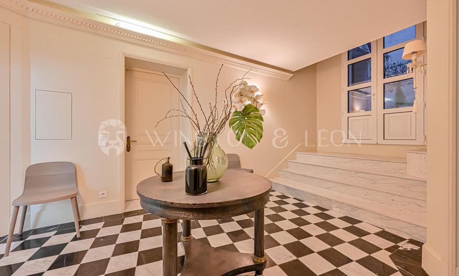 Appartement Tour Eiffel Invalides 7E G Paris Bagian luar foto